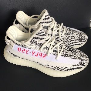 Yeezy Boost 350 V2